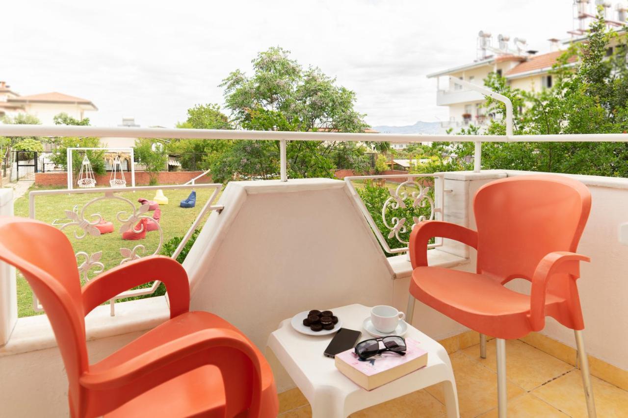 New Garden Hotel 시데 외부 사진