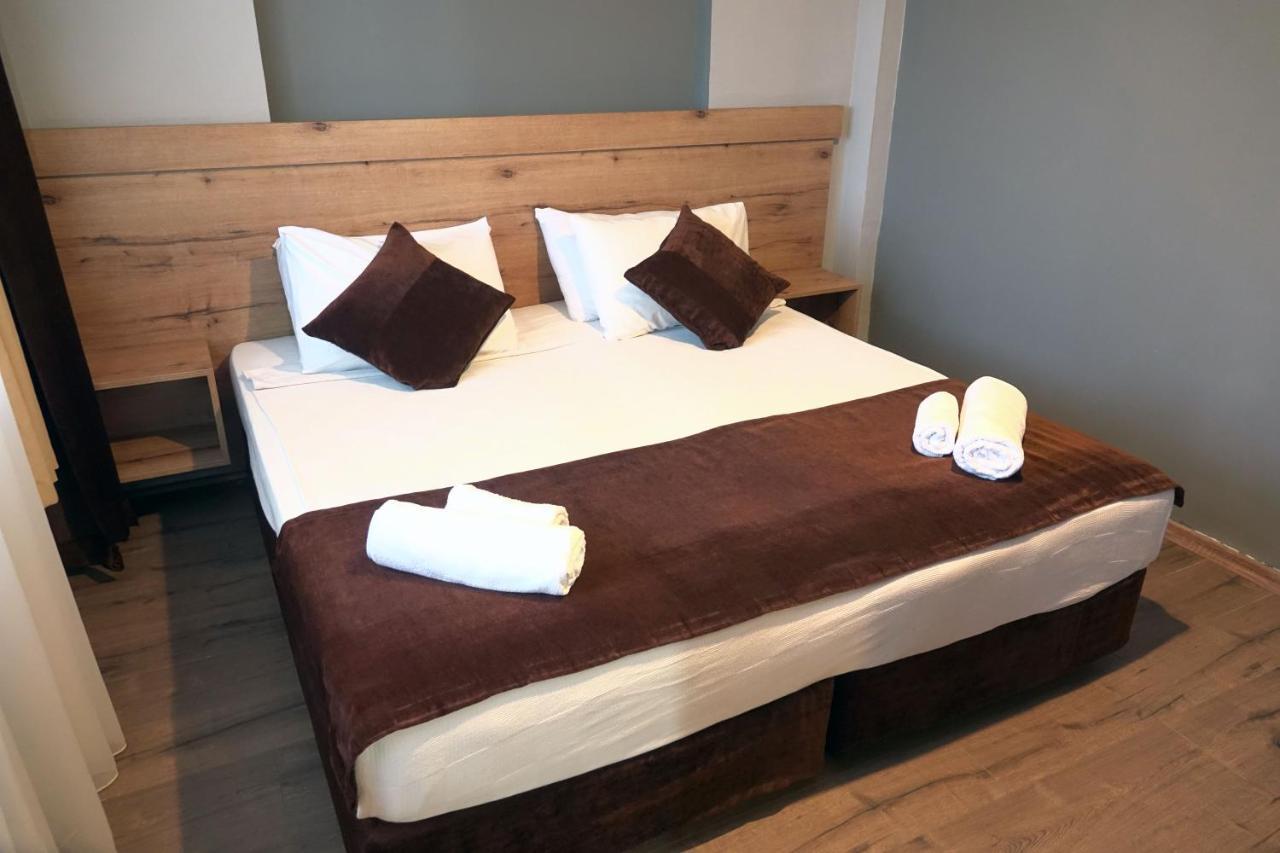 New Garden Hotel 시데 외부 사진