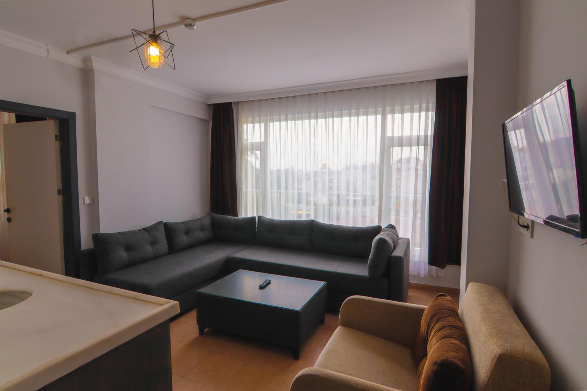 New Garden Hotel 시데 외부 사진