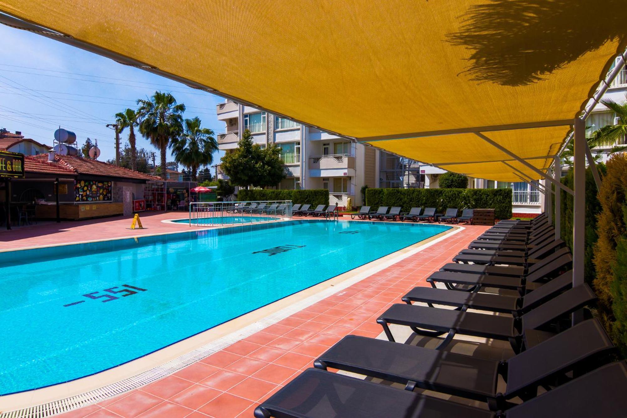 New Garden Hotel 시데 외부 사진